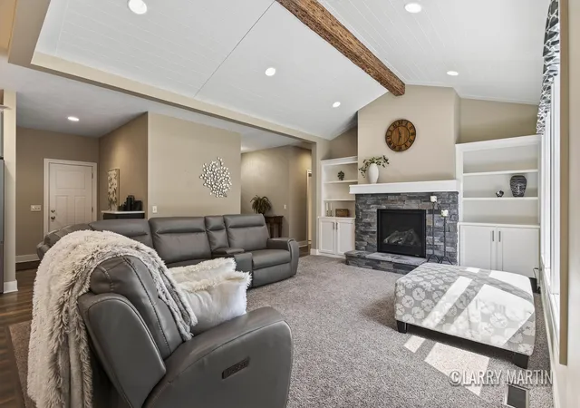 5th image of 5982 Canal Ave Sw, Wyoming, MI 49418 | MLS# 65026036117