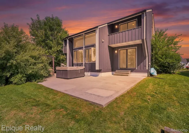 3rd image of 4049 Blue River Dr, Saint Clair, MI 48079 | MLS# 20261054563
