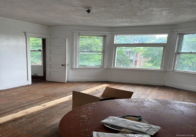 Photo 2 of Multi family home for sale at 3998 Field St, Detroit, MI 48214 | MLS# 20261054611 | Listing updated on 2026-08-03