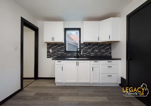 Photo 4 of Single family home for sale at 2232 5th Street, Muskegon, MI 49444 | MLS# 65026036140 | Listing updated on 2026-09-08