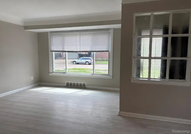 Photo 2 of Single family home for sale at 10078 Heyden Ct, Detroit, MI 48228 | MLS# 20261054615 | Listing updated on 2026-07-16