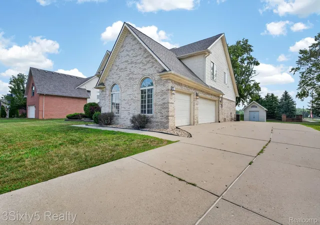 3rd image of 32953 Groat Blvd, Rockwood, MI 48173 | MLS# 20261054620