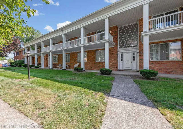 Photo 1 of Condo for sale at 29546 Hoover Rd, Warren, MI 48093 | MLS# 20261054636 | Listing updated on 2026-09-09