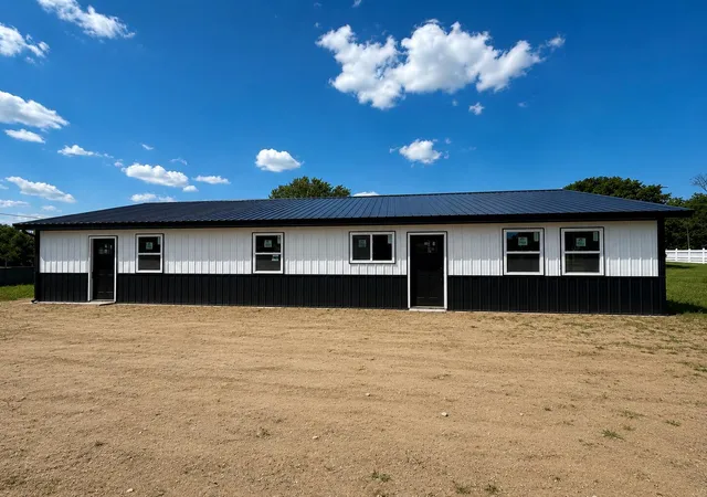 Photo 3 of Single family home for sale at 414 N Elm St, Ithaca, MI 48847 | MLS# 72026036171 | Listing updated on 2026-07-15
