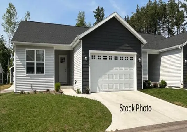 Condo for sale at 722 Heritage Woods Ln, PawPawVillage_VanBuren, MI 49079 | MLS# 66026036162