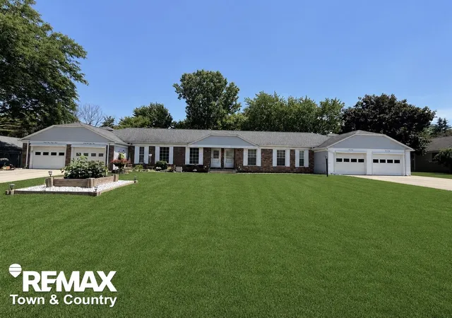 Photo 1 of Condo for sale at 3130 Pinegate Dr, Flushing, MI 48433 | MLS# 5050215015 | Listing updated on 2026-07-23