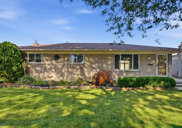 Photo 1 of Sale Pending at 23716 Grove St, Saint Clair Shores, MI 48080 | MLS# 58050215017 | Listing updated on 2026-08-21