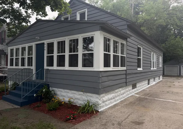 Photo 1 of Single family home for sale at 926 Williams St, Muskegon, MI 49442 | MLS# 71026036183 | Listing updated on 2026-09-16