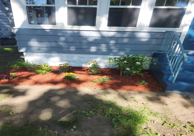 Photo 3 of Single family home for sale at 926 Williams St, Muskegon, MI 49442 | MLS# 71026036183 | Listing updated on 2026-09-16