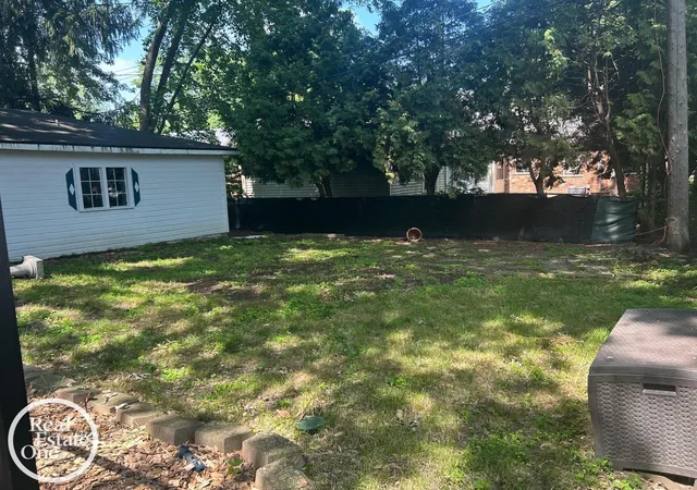 31st image of 463 Bournemouth Cir, Grosse Pointe Farms, MI 48236 | MLS# 58050215019