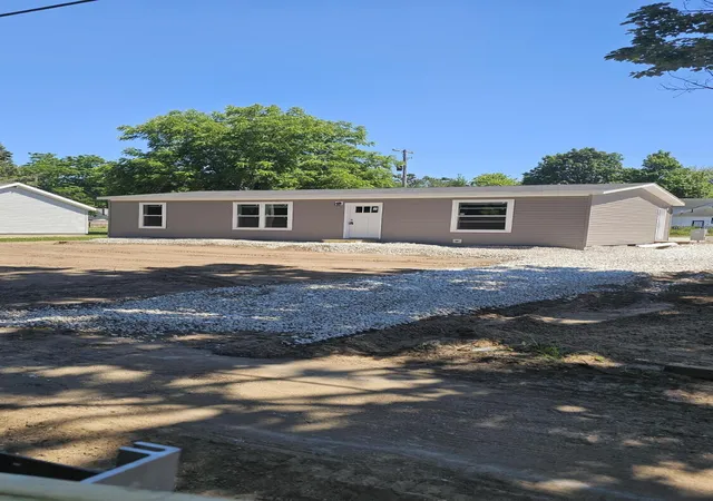 1st image of 7932 Meade St, Montague, MI 49437 | MLS# 65026036187