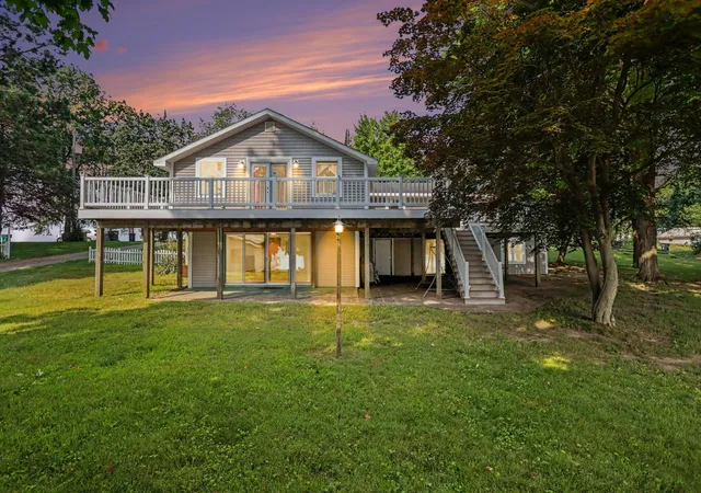 Single family home for sale at 58881 Yeatter Rd, Colon, MI 49040 | MLS# 66026036206