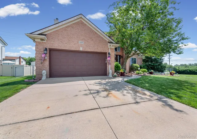 Photo 3 of Single family home for sale at 24909 Foxmoor Blvd, Woodhaven, MI 48183 | MLS# 20261054704 | Listing updated on 2026-09-12