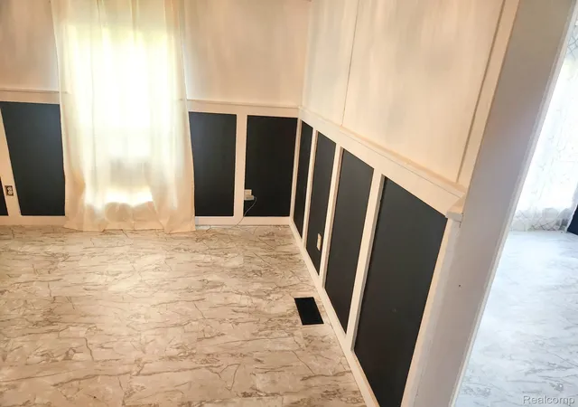 Photo 3 of Single family home for sale at 28868 Cherrywood, Flat Rock, MI 48134 | MLS# 20261054719 | Listing updated on 2026-09-08