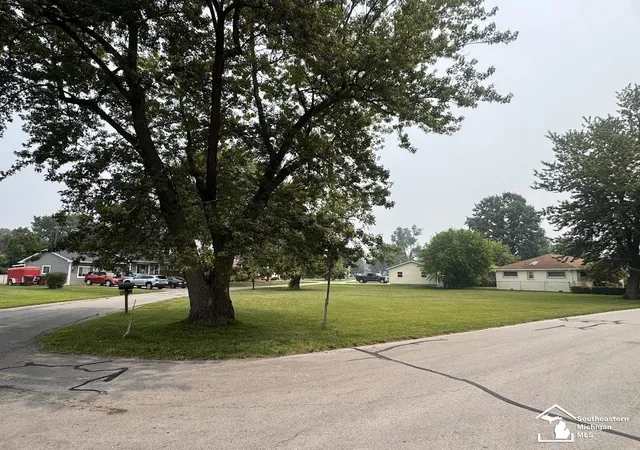 Photo 4 of Land for sale at 00 Navarre Blvd, Monroe, MI 48162 | MLS# 57050215043 | Listing updated on 2026-07-22