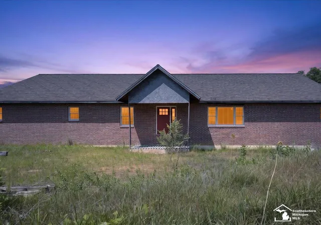 Photo 1 of Single family home for sale at 14844 Ida W Rd, Petersburg, MI 49270 | MLS# 57050215045 | Listing updated on 2026-07-29