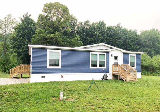 Photo 2 of Single family home for sale at 1406 Sw M 66, Kalkaska, MI 49646 | MLS# 78080071126 | Listing updated on 2026-09-01