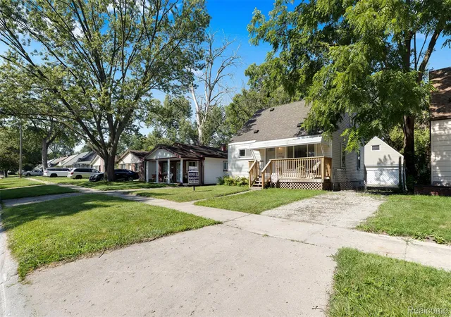 Photo 3 of Single family home for sale at 6310 Duncan St, Taylor, MI 48180 | MLS# 20261054742 | Listing updated on 2026-08-04