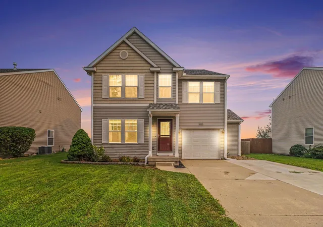1st image of 714 Fraser Grv, Vicksburg, MI 49097 | MLS# 66026036251