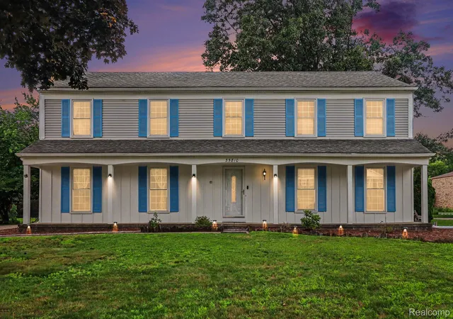 Photo 1 of Single family home for sale at 35810 Fredericksburg Rd, Farmington Hills, MI 48331 | MLS# 20261054756 | Listing updated on 2026-09-14
