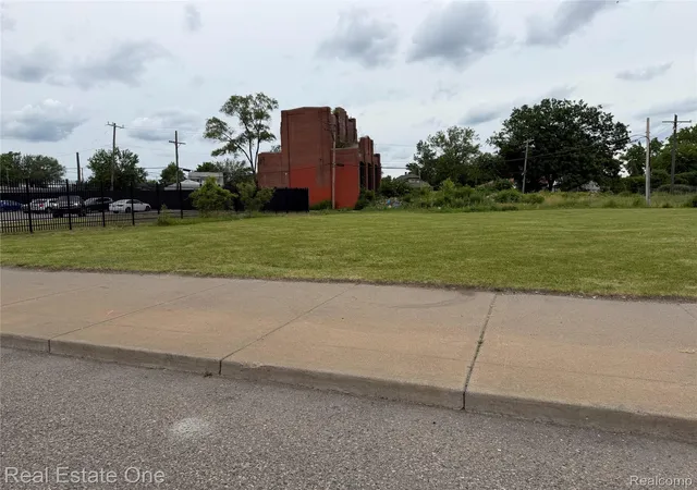 Photo 3 of Land for sale at 6510 W Warren Ave, Detroit, MI 48210 | MLS# 20261054758 | Listing updated on 2026-07-21