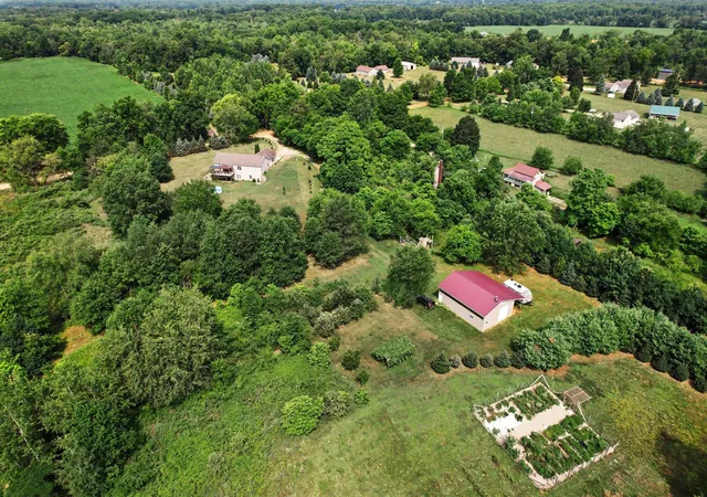 39th image of 3324 9 1/2 Mile Rd, Burlington, MI 49029 | MLS# 68026036256