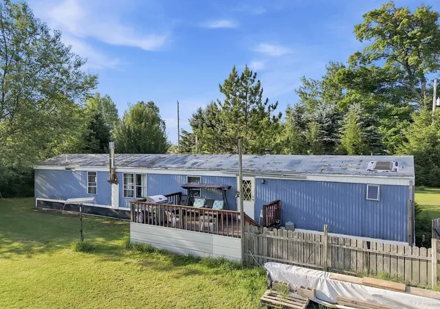 Photo 3 of Single family home for sale at 3416 W 18 Road, Antioch Township Wexford, MI 49668 | MLS# 78080071131 | Listing updated on 2026-07-22