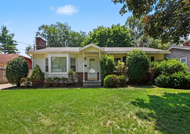 Photo 1 of Sale Pending at 1924 Plymouth Ter Se, Grand Rapids, MI 49506 | MLS# 71026036266 | Listing updated on 2026-07-25
