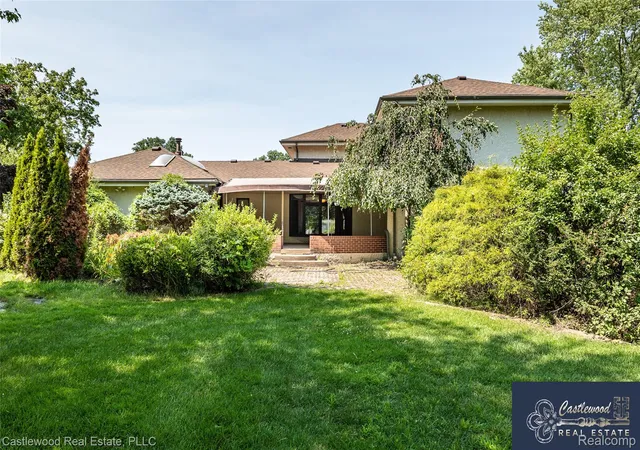 4th image of 17150 S Nunneley Rd, Clinton Township, MI 48035 | MLS# 20261054786