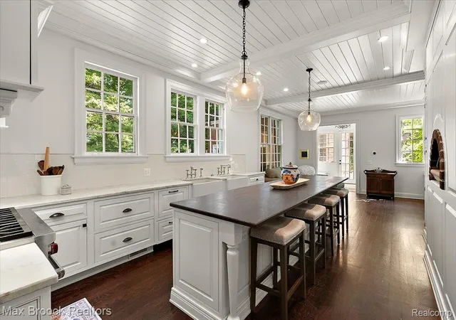 Photo 3 of Single family home for sale at 294 Lincoln Rd, Grosse Pointe, MI 48230 | MLS# 20261054793 | Listing updated on 2026-08-06