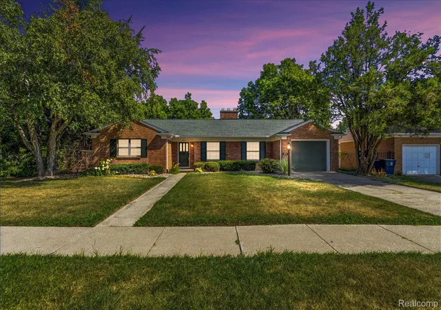Photo 1 of Sale Pending at 1815 E 2nd Street, Flint, MI 48503 | MLS# 20261054794 | Listing updated on 2026-08-17