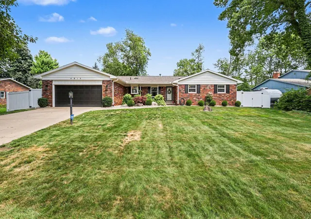 Photo 1 of Single family home for sale at 4815 Firethorne Dr, Jackson, MI 49201 | MLS# 55026036297 | Listing updated on 2026-08-01