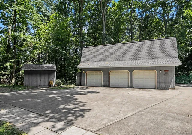 2nd image of 8775 W S Ave, Schoolcraft, MI 49087 | MLS# 66026036299