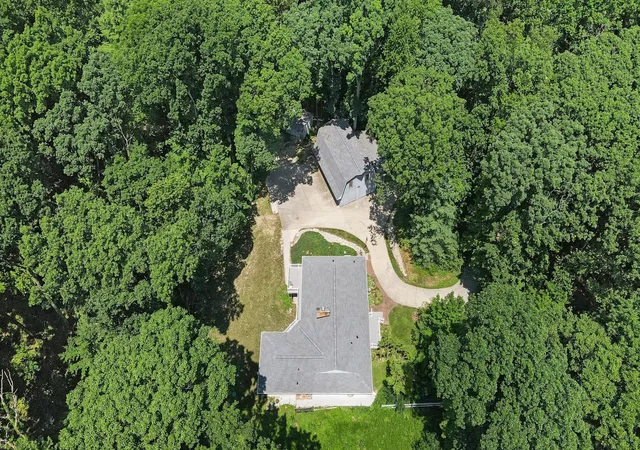 3rd image of 8775 W S Ave, Schoolcraft, MI 49087 | MLS# 66026036299