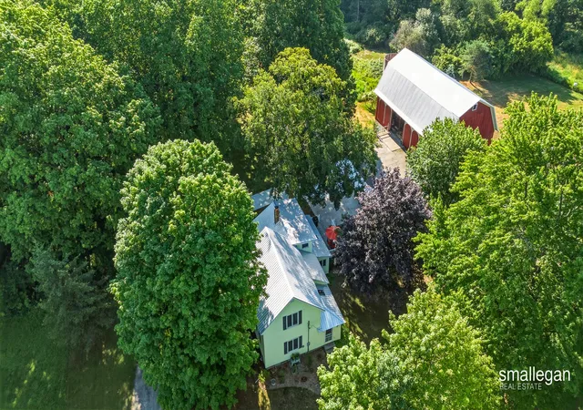 Photo 1 of Single family home for sale at 14960 White Crk Ave Ne, Cedar Springs, MI 49319 | MLS# 65026036306 | Listing updated on 2026-07-17