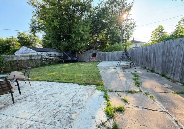 Photo 2 of Single family home for sale at 8113 Terry St, Detroit, MI 48228 | MLS# 20261054808 | Listing updated on 2026-09-13