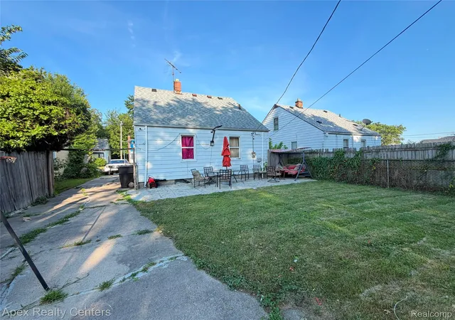 Photo 3 of Single family home for sale at 8113 Terry St, Detroit, MI 48228 | MLS# 20261054808 | Listing updated on 2026-09-13