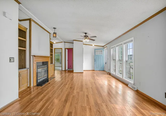 Photo 3 of Single family home for sale at 39253 Island Dr, New Boston, MI 48164 | MLS# 20261054810 | Listing updated on 2026-10-02