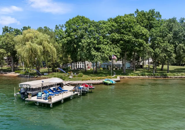 Photo 1 of Sale Pending at 3052 Oakdale Ave, Hickory Corners, MI 49060 | MLS# 66026036318 | Listing updated on 2026-09-02