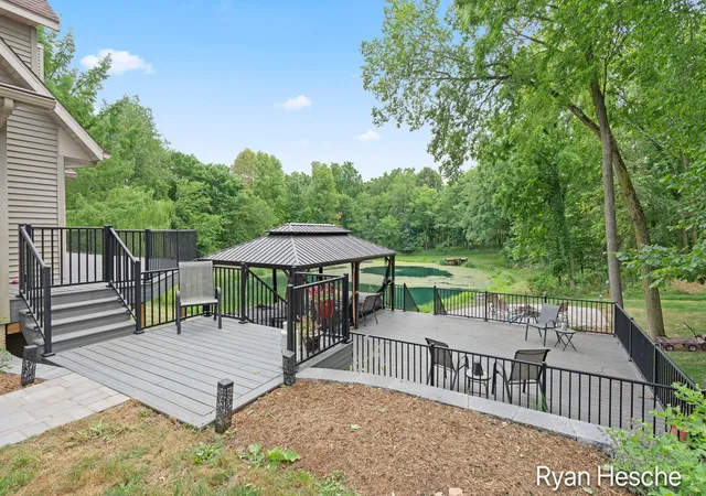 Photo 3 of Single family home for sale at 4185 Jackson Rd, Saranac, MI 48881 | MLS# 65026036325 | Listing updated on 2026-09-25