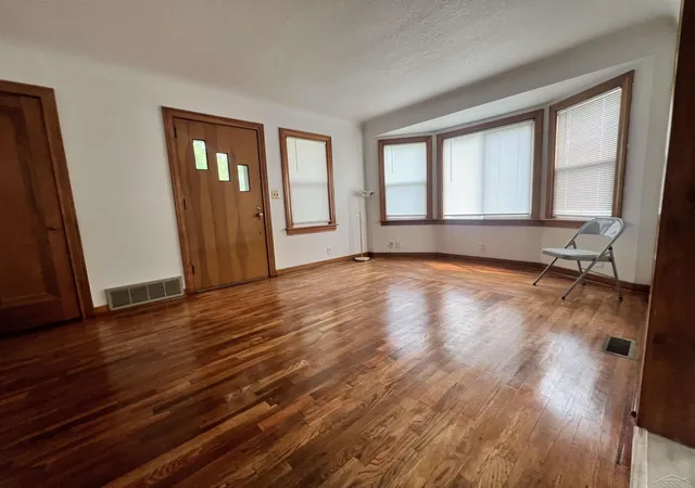 Photo 3 of Single family home for sale at 3035 Schaeffer St, Saginaw, MI 48604 | MLS# 61050215078 | Listing updated on 2026-08-26