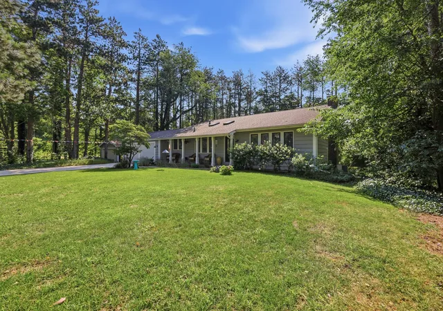 Photo 3 of Single family home for sale at 16864 Timber Dunes Dr, Grand Haven, MI 49417 | MLS# 71026036328 | Listing updated on 2026-09-09