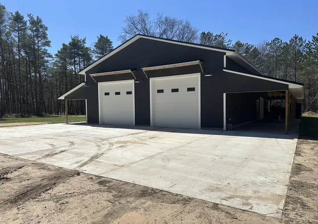 2nd image of 604 Beaver Rd, Bitely, MI 49309 | MLS# 72026036341