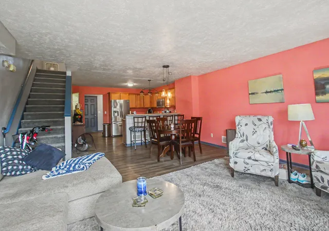 Listing Photo 4 - Condo for sale in building located at 3690 Oxford Ct, Hudsonville, MI 49426