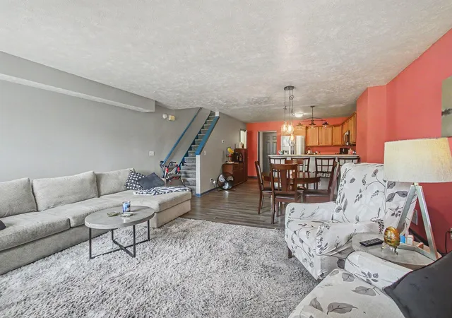 Listing Photo 5 - Condo for sale in building located at 3690 Oxford Ct, Hudsonville, MI 49426