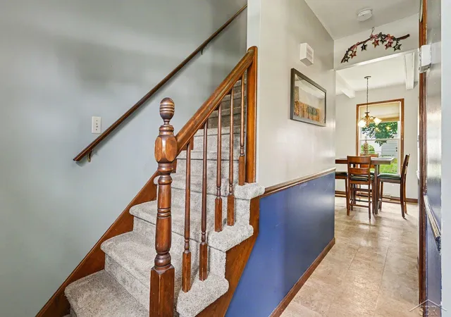 Photo 3 of Single family home for sale at 1383 Cranbrook Dr, Saginaw, MI 48638 | MLS# 61050215094 | Listing updated on 2026-09-11