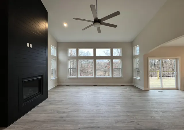 Photo 2 of Single family home for sale at 9412 Grand Summit Dr, Fenton, MI 48430 | MLS# 81026036369 | Listing updated on 2026-07-16