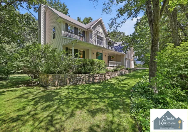 Photo 3 of Single family home for sale at 4959 Brookestone Dr Ne, Rockford, MI 49341 | MLS# 65026036379 | Listing updated on 2026-09-14