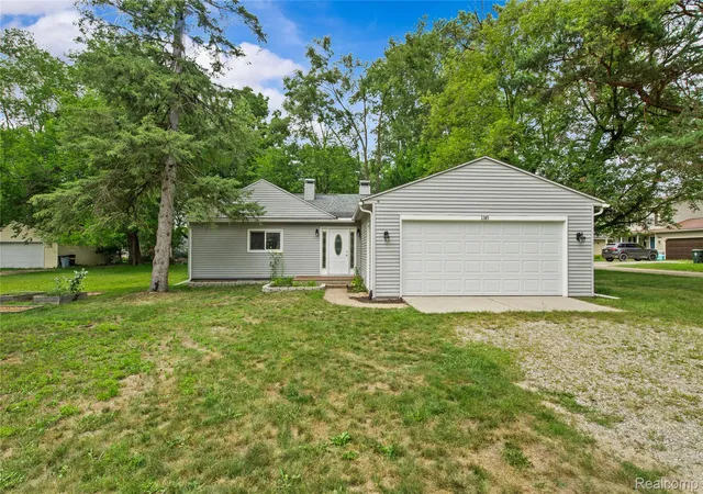 Photo 1 of Single family home for sale at 1145 Bayfield St, Lake Orion, MI 48362 | MLS# 20261054872 | Listing updated on 2026-09-02