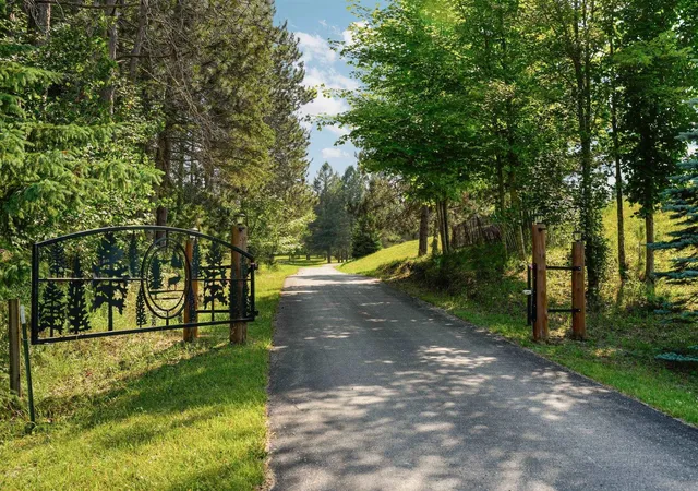 3rd image of 7857 Paige Rd, Bellaire, MI 49615 | MLS# 78080071148